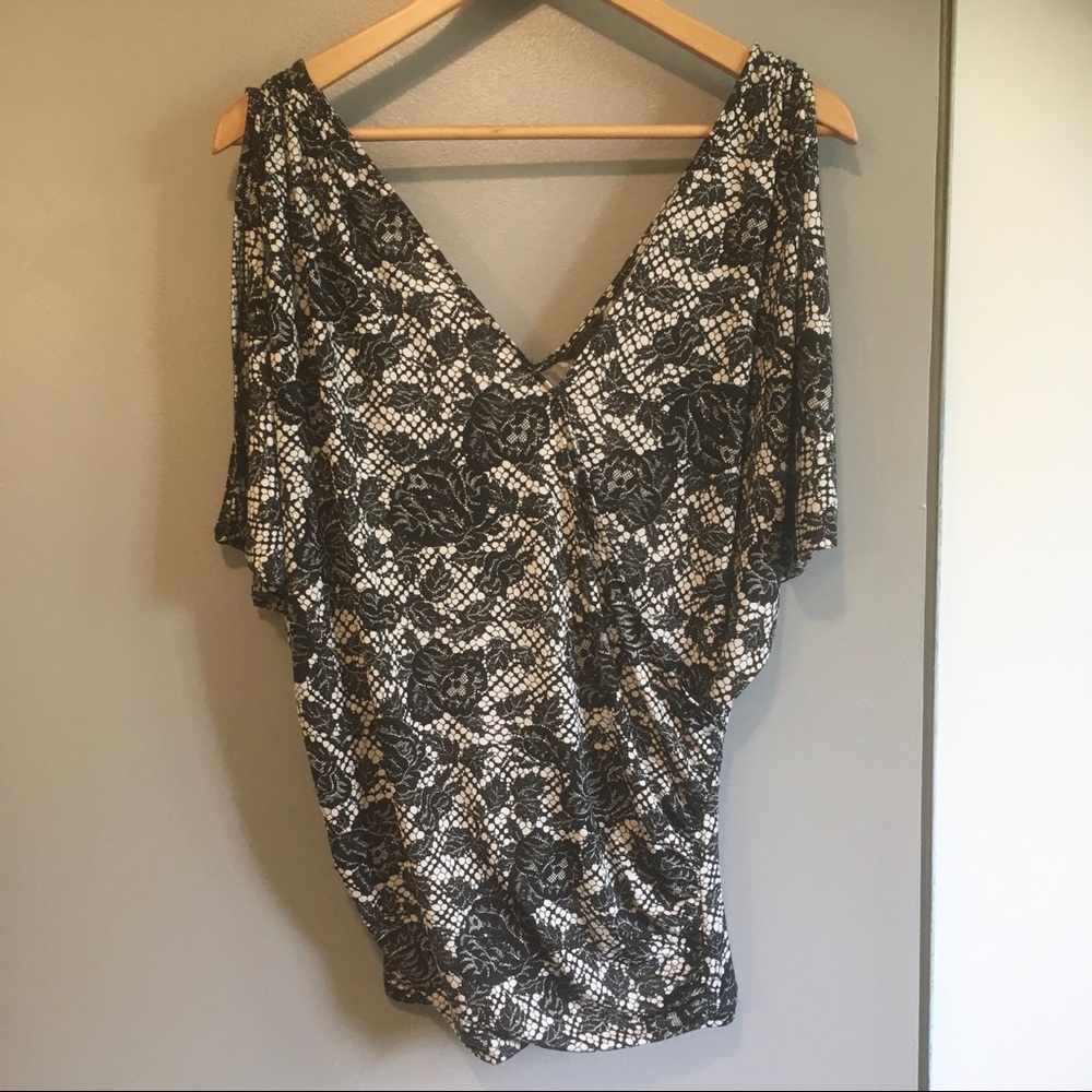 Guess floral lace print top